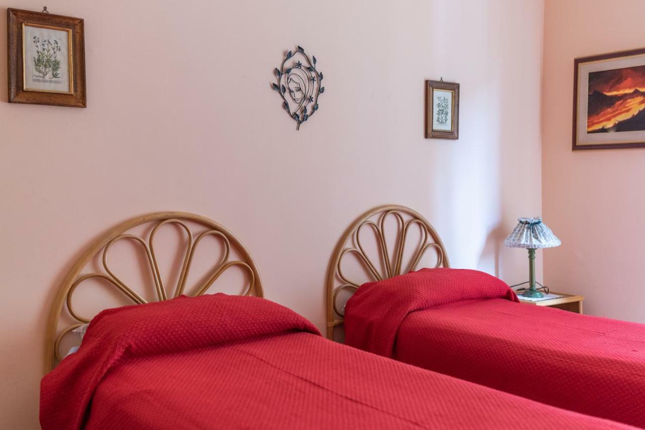 Theokles Apartment Taormina Exterior foto